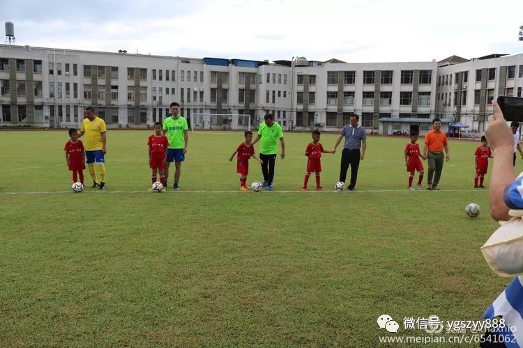  南特青训小将签约职业队创年龄纪录  